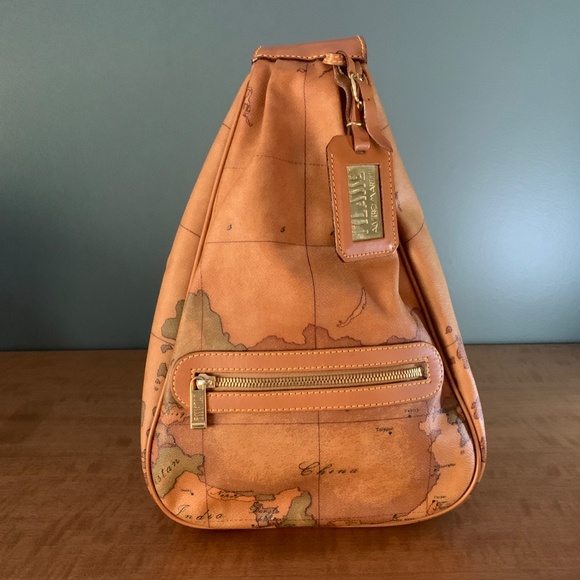 ALVIERO MARTINI Geo Classic World Map Backpack - Picture 2 of 6